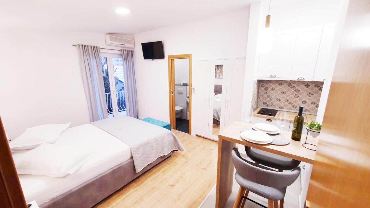 Apartments Palma Baska Voda Exterior photo